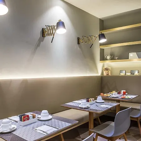 Accademia Club & Hotel Roma
